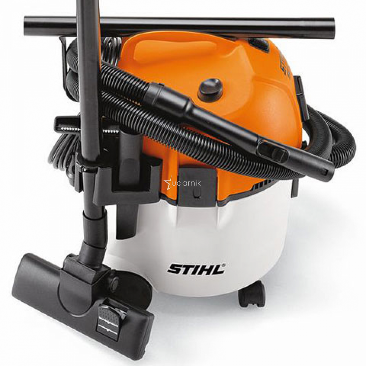 Пылесос STIHL SE 62 E в Новосибирске - купить по цене 21 990,00 руб. в  интернет-магазине Ударник